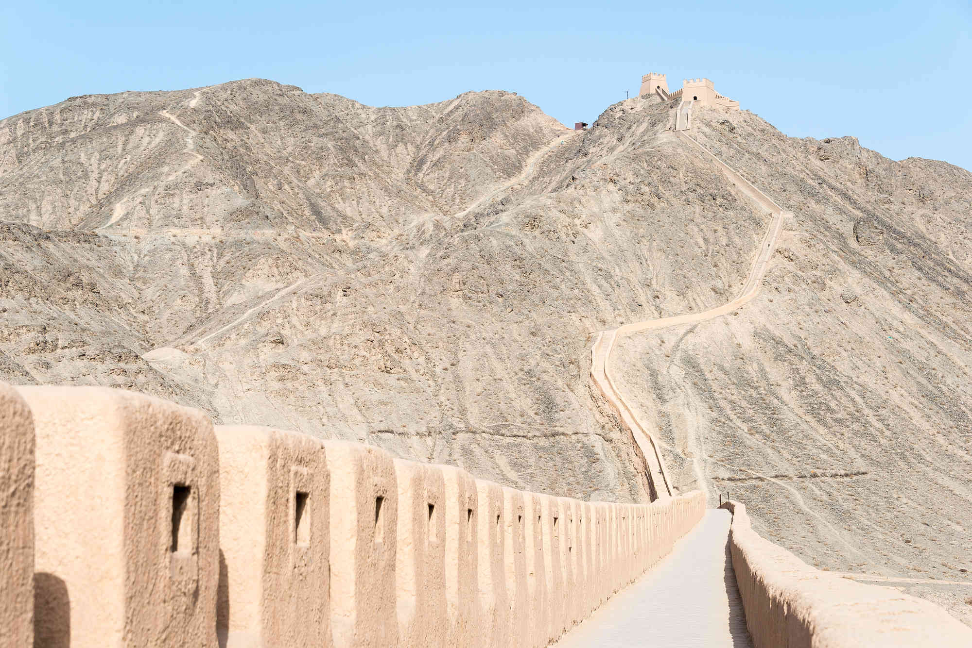 Traverse the ancient silk road