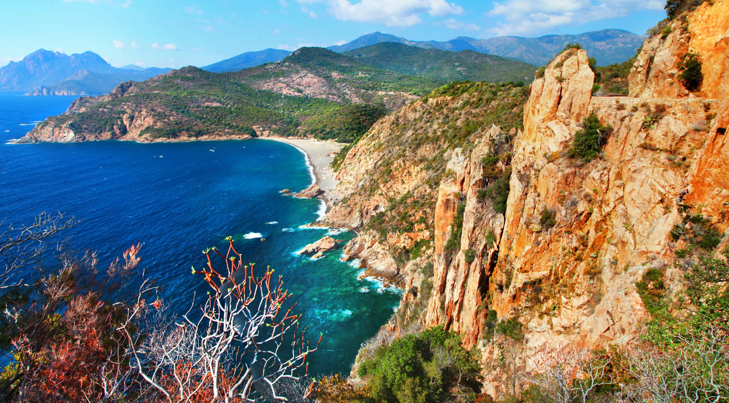 impressive landscapes of Corsica - red rocks Calanques
