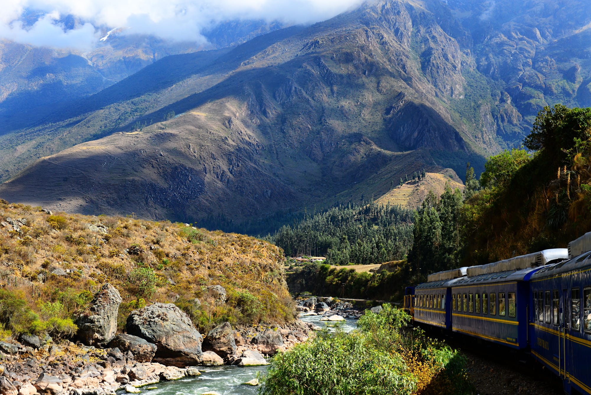 Train Andean Explorer.jpg