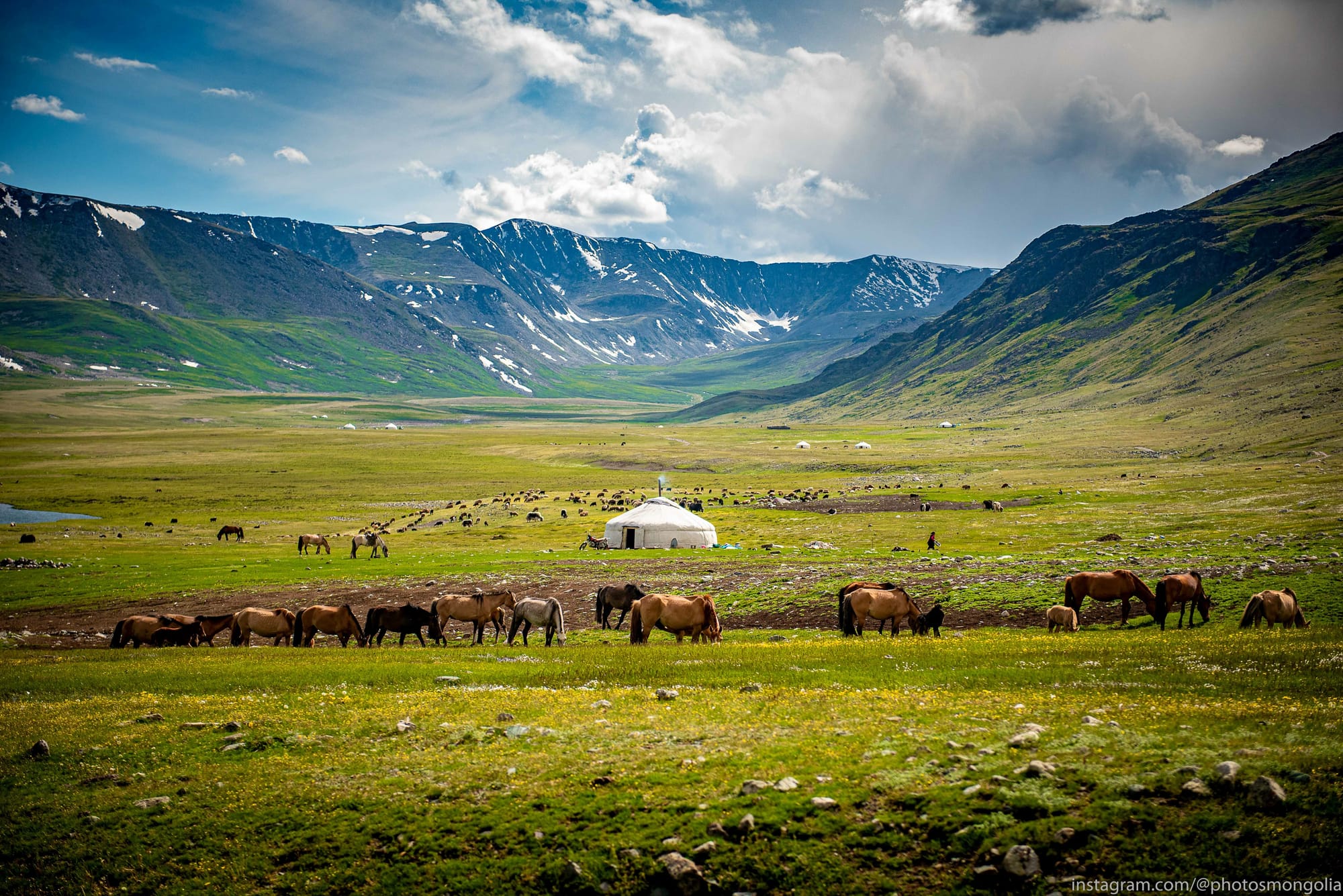 the-fascinating-nomadic-culture-of-mongolia-original.jpg.jpg